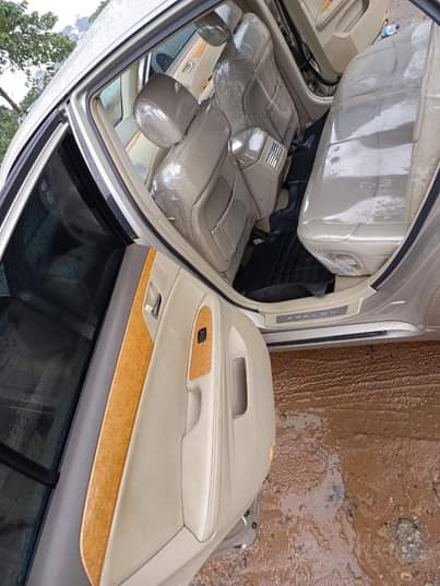 A picture of 2006 Toyota Avalon for sale