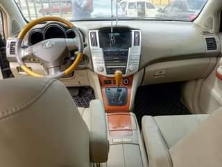 A picture of RX330 nothing to fix location Owerri engine 100 ac gear