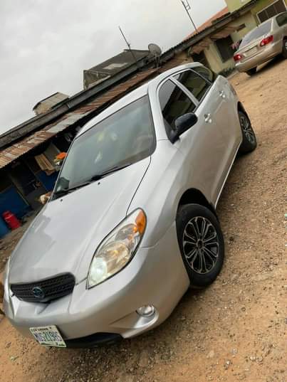 A picture of Tomorrow morning deal 06 Toyota matrix First user Very clean
