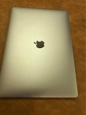 A picture of MacBook Pro 2017 touchbar