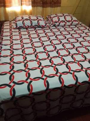 queen size bed