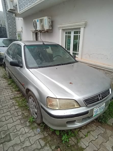A picture of UK HONDA CIVIC 2000