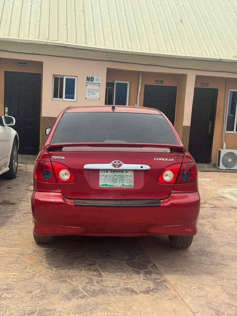A picture of Distress sell 2006 Corolla
