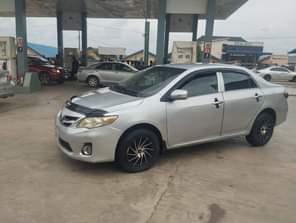 A picture of Tokumbo standard Corolla 2012 Repainted on first body Super neat