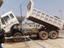 tipper truck