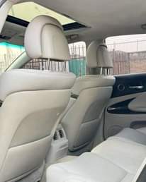 A picture of Lexus GS350