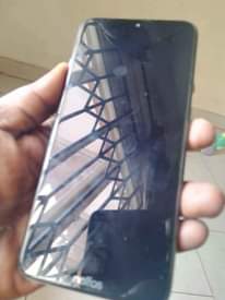 A picture of Neffos C9 max 3gb ram 32gb rom