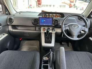 A picture of TOYOTA RUMION 15 800 000