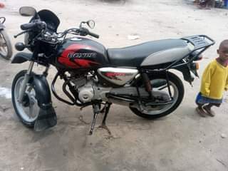 A picture of Boxer x 125