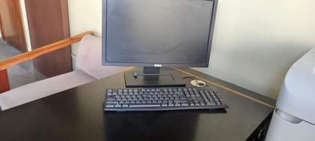 A picture of Desktop Computer Zinauzwa