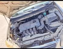 A picture of TOYOTA COROLLA 2005 FIRST BODY