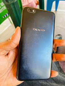 A picture of Oppo a77