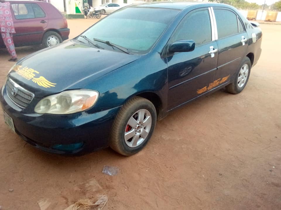 A picture of Toyota Corolla 2004 model