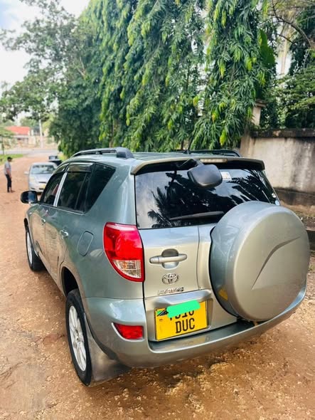 A picture of Toyota RAV4 miss Tz