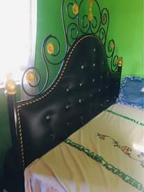 A picture of KITANDA CHA CHUMA bado Kipya Bei 170 000 Piga 0713493017