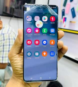 A picture of GALAXY S20 plus