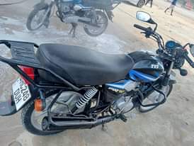 A picture of Inauzwa Pkpk kali Sana full documents TVS STAR 125 HLX