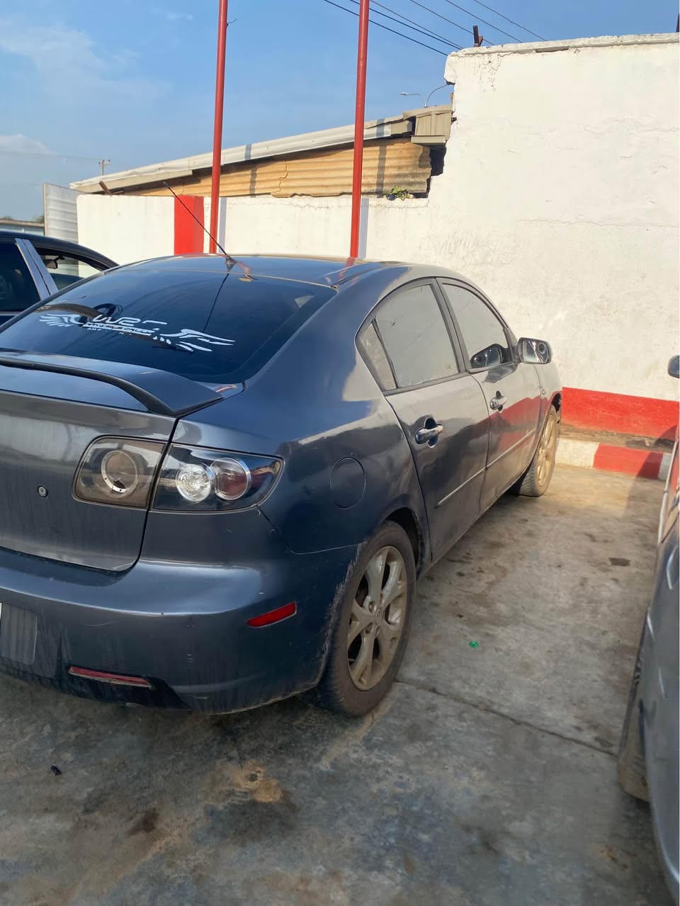 A picture of Mazda 3 2007 model please read description Location is Agric