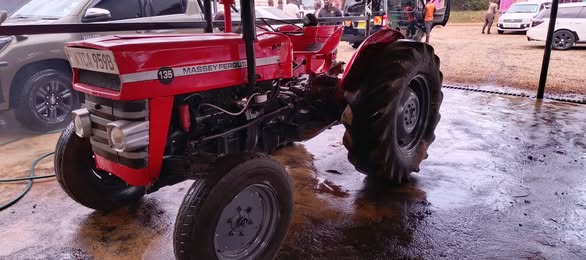 tractor