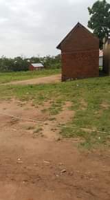 A picture of jipatie nyumba inauzwa nyumba ina chumba kimoja na sebure moja