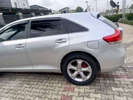A picture of Super Clean and Sharp first body Highest Grade 2010 Toyota
