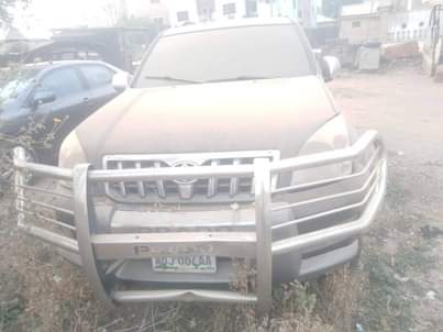 A picture of 2006 Land cruiser pardo 2006