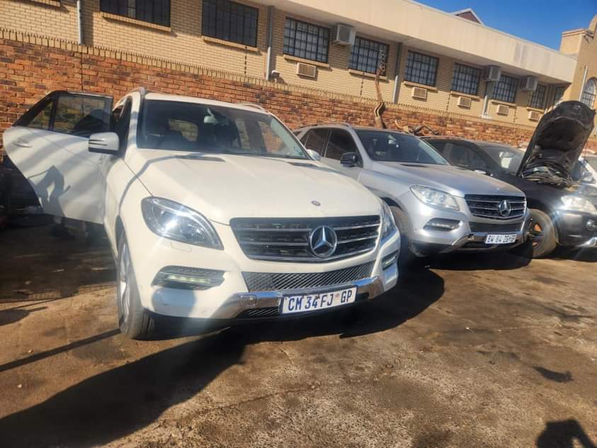 4X4 S.