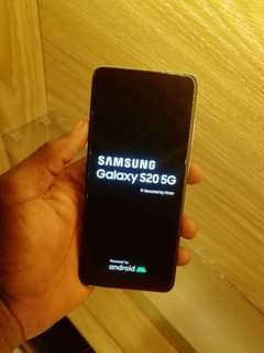 A picture of Samsung s20