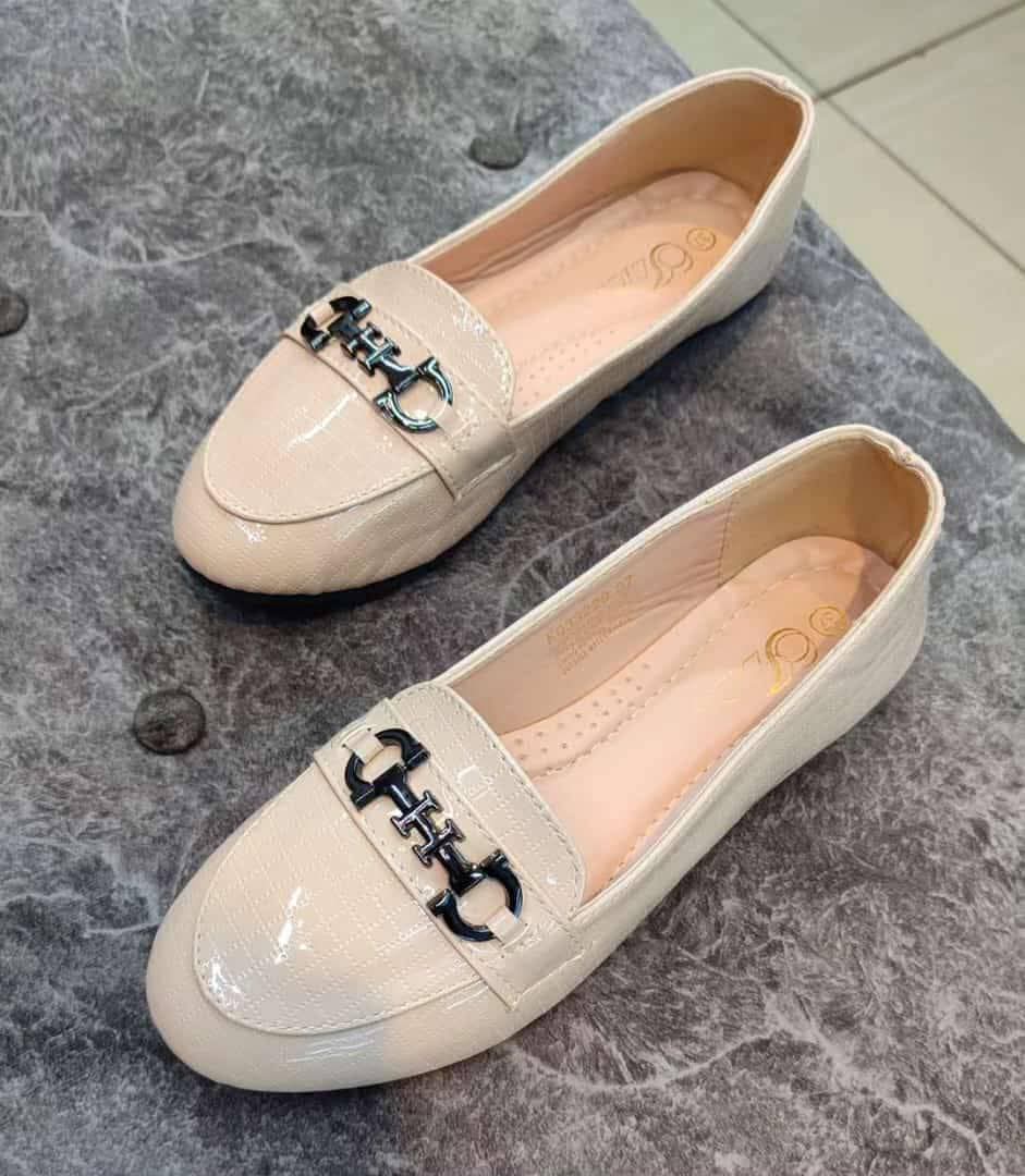 A picture of Doll shoes