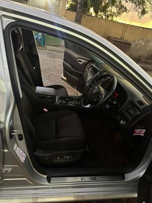 A picture of JAMAA AMEKUBARI KUCHUKUA MIL 22.5 TOYOTA CROWN ATHLETE NEW MODEL