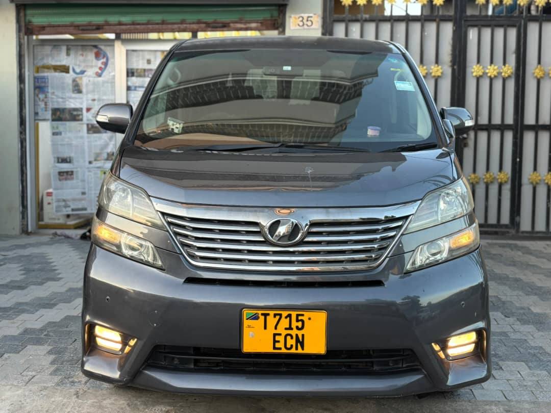 A picture of TOYOTA VELLFIRE...ECN...IMEKAZA MNOO