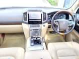 A picture of Toyota Landcruiser zx 2018
