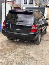 A picture of 2005 Toyota Highlander