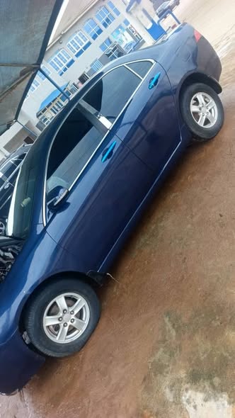 A picture of Honda Accord uk