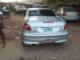 A picture of Peogeot Convertible