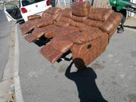classifieds/furniture sofas
