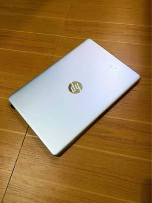 A picture of Hp core i7 2 8GHZ 11th gen with 8gb ram