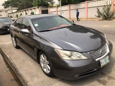 A picture of Nigerian used Lexus ES350 07 for quick sale Everything works