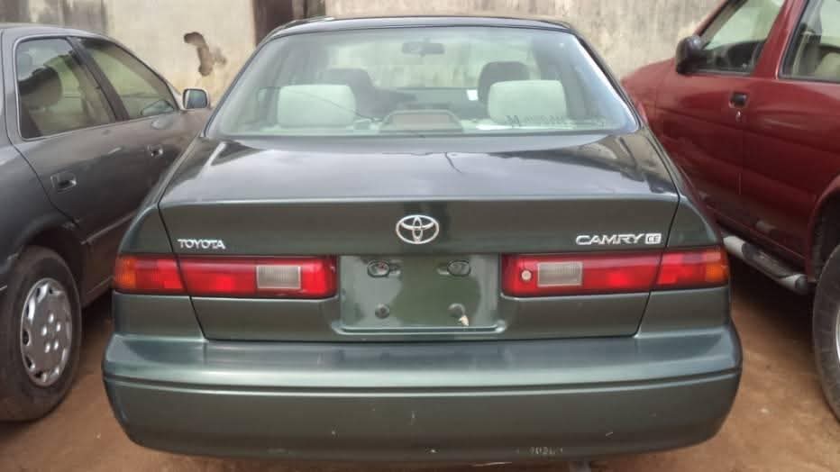 A picture of Toyota Camry tiny light