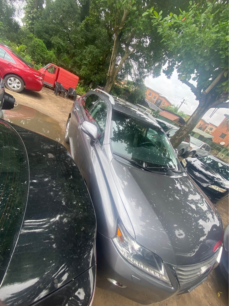 A picture of Toks Lexus rx350 2014