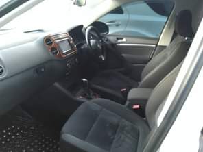 A picture of VW Tiguan 2011 At 45m 0706044260 0774245262