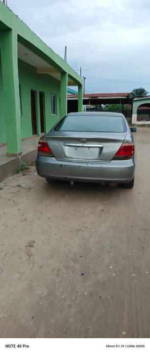 A picture of DEALER MARKET 2006 Toyota Camry pure first body Untempered engine