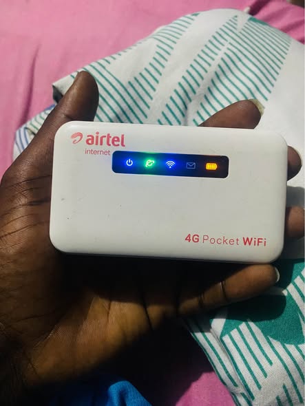 A picture of Nauza pocket Wi Fi