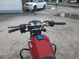A picture of Tvs HLX 125 inauzwa