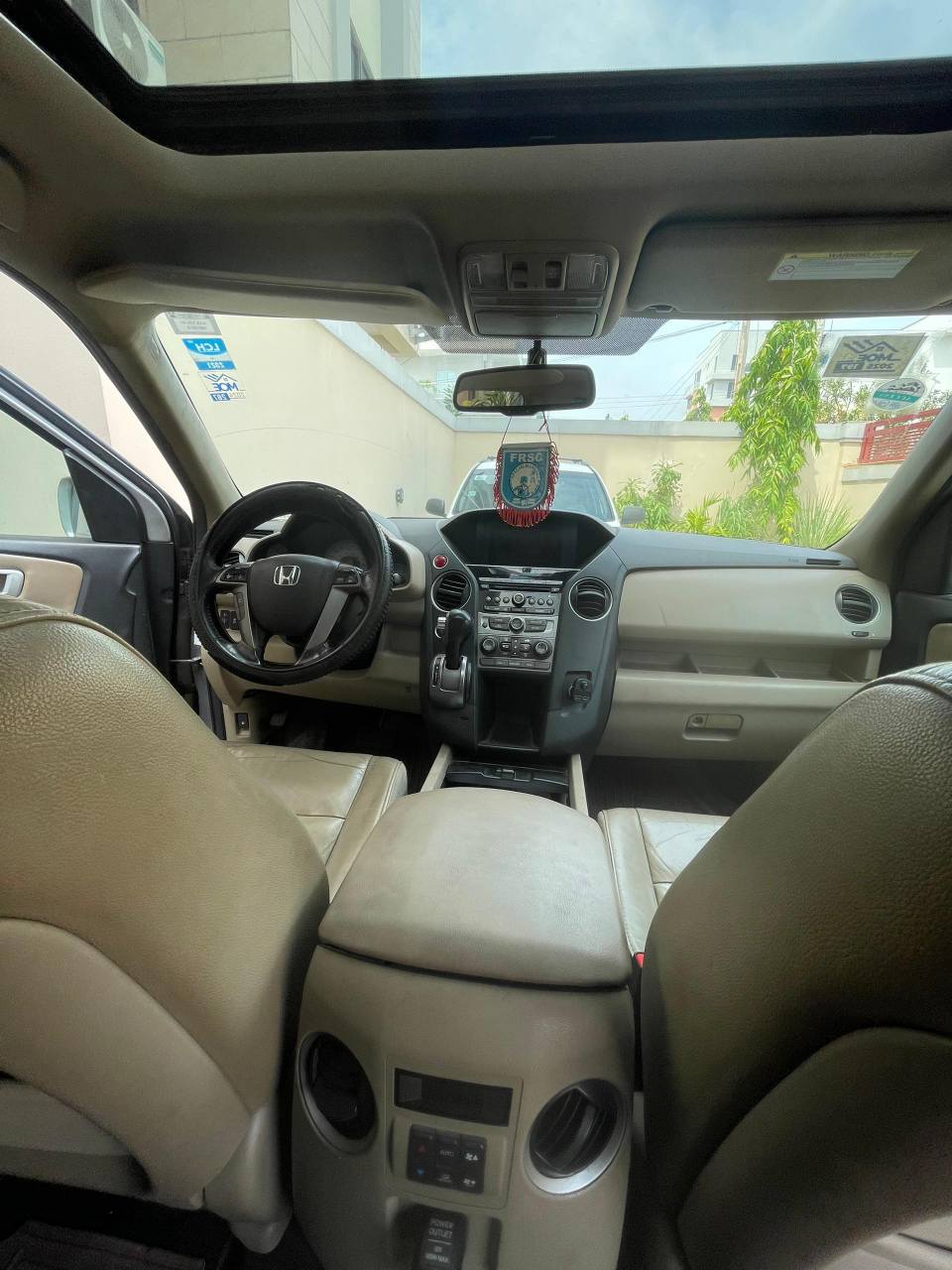 A picture of First body Direct owners Deal.. Registered Honda Pilot