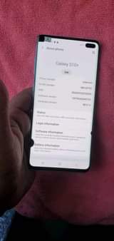 A picture of Samsung galaxy s10 plus just dot at 600 000