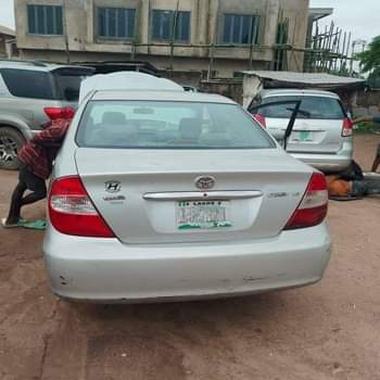 A picture of 2004 Toyota Camry 2.4