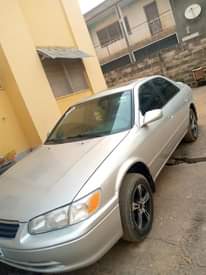 A picture of Toyota camry