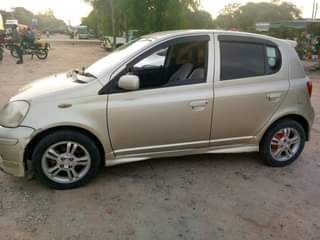 A picture of 2005 Toyota Vitz Sport