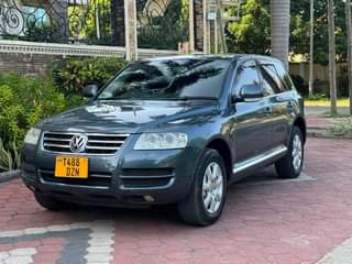 A picture of VOLKSWAGEN TOUAREG